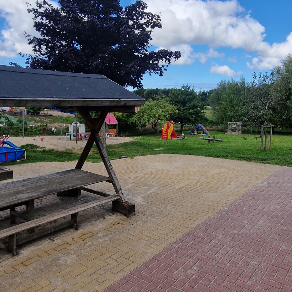 Spielplatz der Kita "Rohrspatzen" in Reddelich